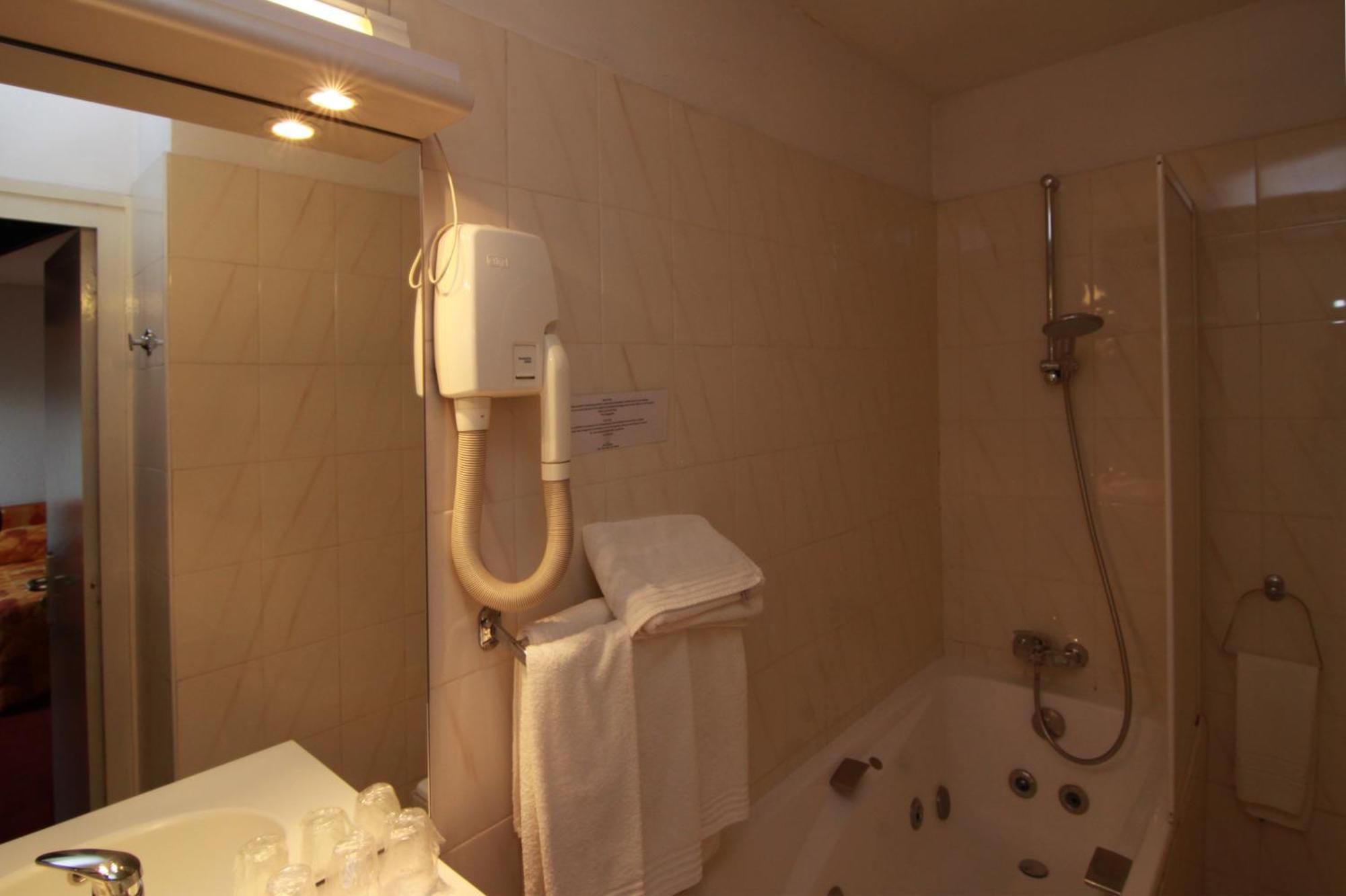 Hotel D'Angleterre Grenoble Hyper-Centre Luaran gambar